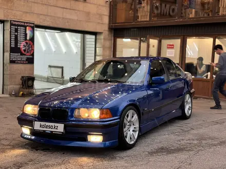 BMW 320 1996 года за 3 650 000 тг. в Алматы – фото 6