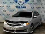 Toyota Camry 2013 годаfor9 650 000 тг. в Шымкент