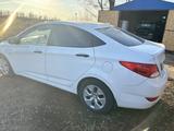 Hyundai Solaris 2014 года за 6 000 000 тг. в Уральск – фото 3