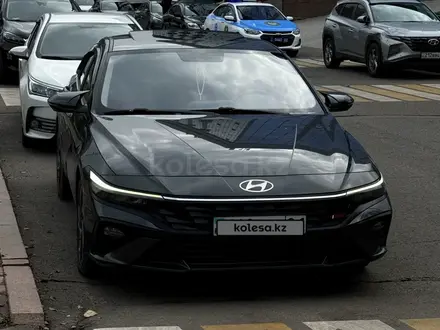 Hyundai Elantra 2025 года за 7 750 000 тг. в Алматы – фото 2