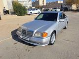 Mercedes-Benz C 200 1996 года за 2 000 000 тг. в Актау – фото 4