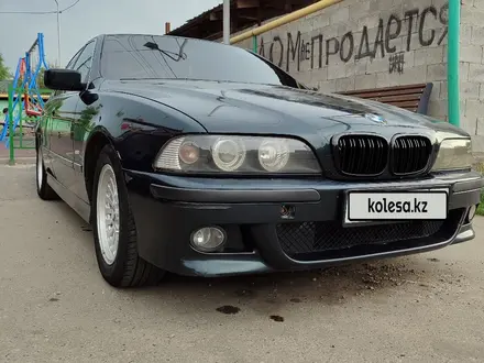 BMW 528 2000 года за 2 300 000 тг. в Алматы