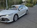Toyota Camry 2019 года за 13 800 000 тг. в Павлодар – фото 2