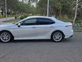 Toyota Camry 2019 года за 13 800 000 тг. в Павлодар – фото 3