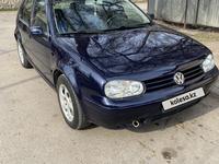 Volkswagen Golf 2001 годаfor1 900 000 тг. в Алматы