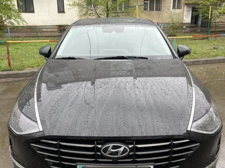 Hyundai Sonata 2023 года за 12 500 000 тг. в Актобе – фото 7