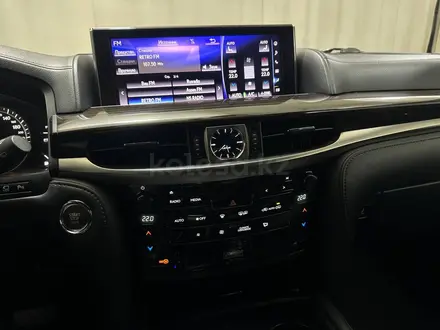 Lexus LX 570 Luxury+ 2018 года за 40 500 000 тг. в Алматы – фото 15