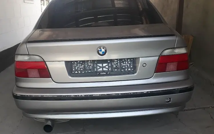 BMW 528 1996 годаүшін2 300 000 тг. в Алматы