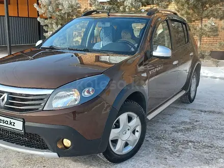 Renault Sandero Stepway 2013 года за 4 100 000 тг. в Актобе