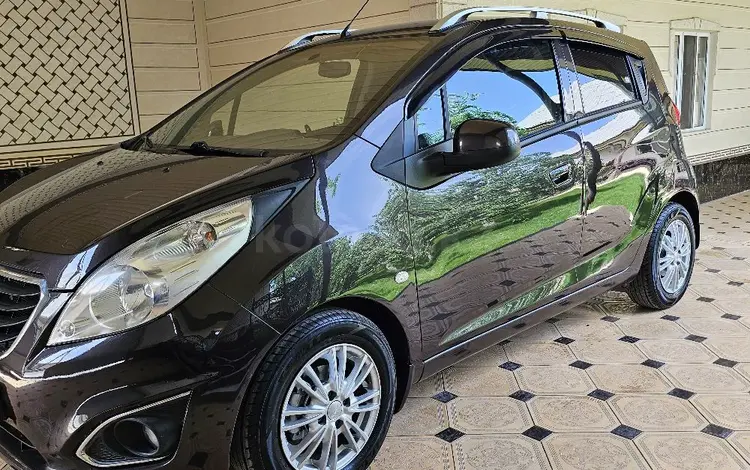 Chevrolet Spark 2016 года за 3 600 000 тг. в Шымкент