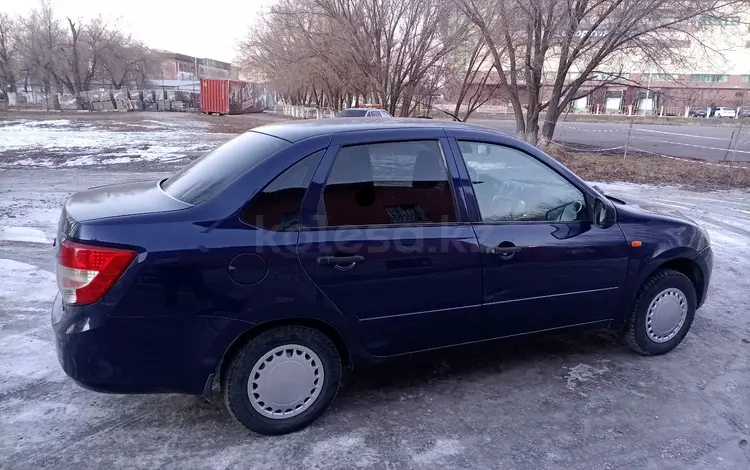 ВАЗ (Lada) Granta 2190 2014 годаүшін2 500 000 тг. в Актобе