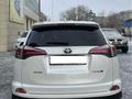 Toyota RAV4 2017 годаүшін13 200 000 тг. в Семей – фото 6