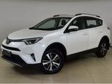 Toyota RAV4 2017 года за 13 700 000 тг. в Семей