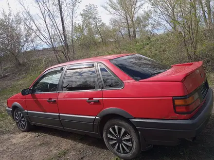 Volkswagen Passat 1989 года за 1 000 000 тг. в Семей – фото 2