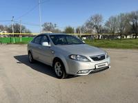 Daewoo Gentra 2014 годаfor3 250 000 тг. в Алматы