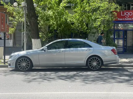 Mercedes-Benz S 350 2007 года за 9 000 000 тг. в Шымкент