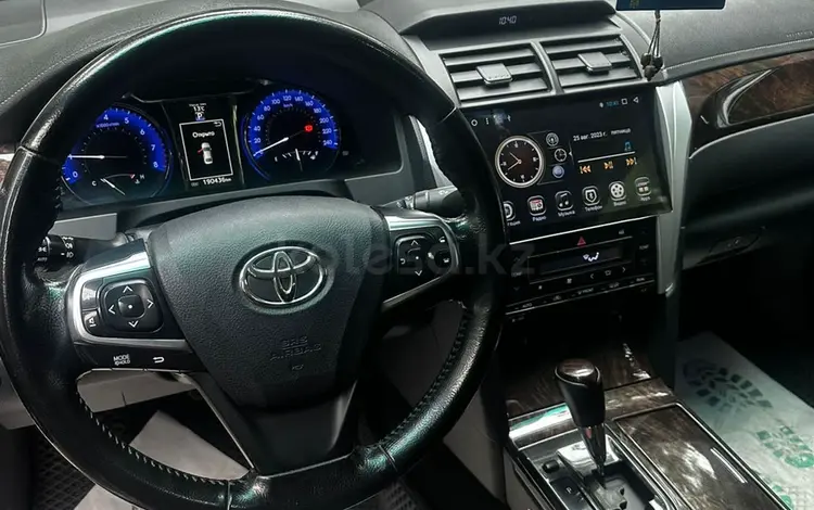Toyota Camry 2014 года за 11 000 000 тг. в Караганда
