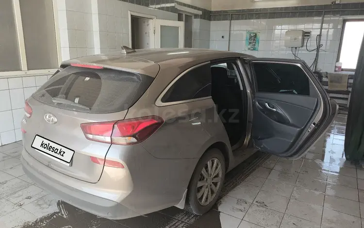 Hyundai i30 2023 года за 9 500 000 тг. в Петропавловск