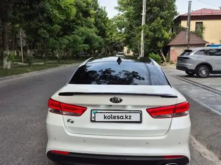 Kia K5 2016 года за 8 700 000 тг. в Шымкент – фото 7