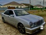 Mercedes-Benz E 280 1997 года за 2 500 000 тг. в Атырау – фото 4