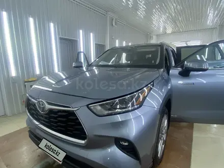 Toyota Highlander 2020 года за 18 500 000 тг. в Актау – фото 4