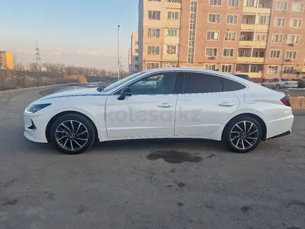 Hyundai Sonata 2021 года за 12 500 000 тг. в Алматы – фото 7