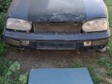 Volkswagen Golf 1990 годаүшін250 000 тг. в Есик