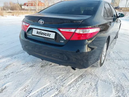 Toyota Camry 2016 года за 12 000 000 тг. в Костанай – фото 15