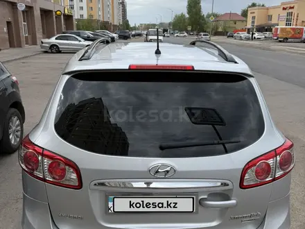 Hyundai Santa Fe 2011 года за 8 000 000 тг. в Астана – фото 10