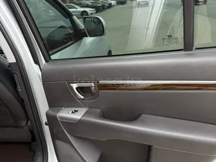 Hyundai Santa Fe 2011 года за 8 000 000 тг. в Астана – фото 5