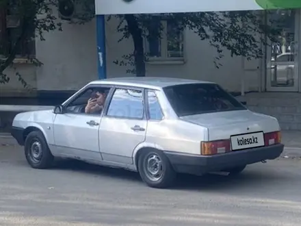 ВАЗ (Lada) 21099 2001 года за 850 000 тг. в Атырау