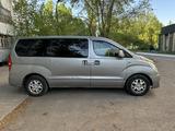 Hyundai Starex 2010 годаүшін6 500 000 тг. в Астана – фото 2