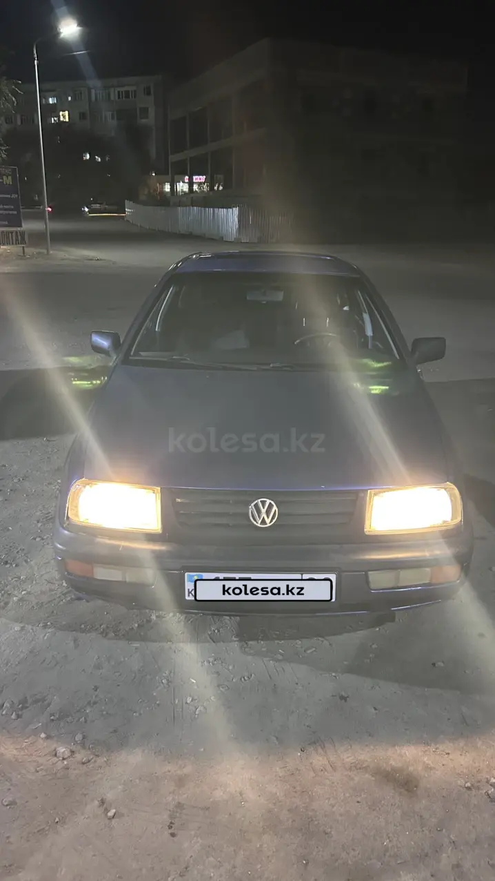 Volkswagen Vento, 1994