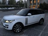 Land Rover Range Rover 2015 годаүшін33 000 000 тг. в Алматы – фото 2