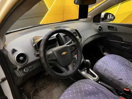 Chevrolet Aveo 2014 года за 3 800 000 тг. в Астана – фото 16