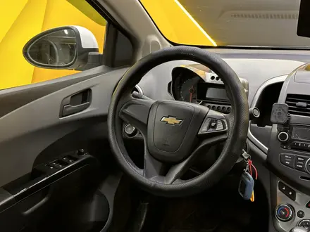 Chevrolet Aveo 2014 года за 3 800 000 тг. в Астана – фото 21