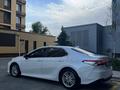 Toyota Camry 2018 годаfor12 850 000 тг. в Шымкент – фото 3