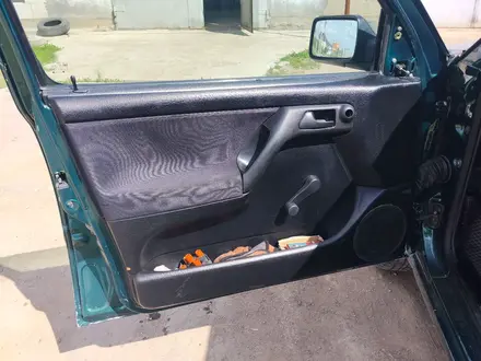 Volkswagen Golf 1996 года за 1 450 000 тг. в Астана – фото 7