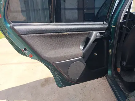 Volkswagen Golf 1996 года за 1 450 000 тг. в Астана – фото 8