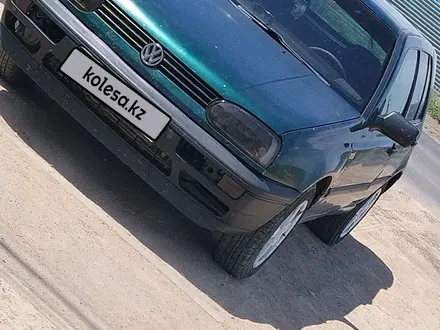 Volkswagen Golf 1996 года за 1 450 000 тг. в Астана – фото 12