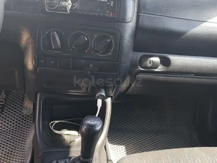 Volkswagen Golf 1996 года за 1 450 000 тг. в Астана – фото 5