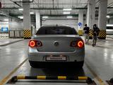 Volkswagen Passat 2006 годаүшін3 500 000 тг. в Астана – фото 2