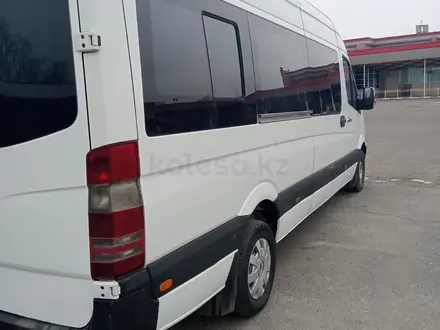 Mercedes-Benz Sprinter 2007 года за 12 000 000 тг. в Павлодар – фото 6