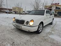 Mercedes-Benz E 280 1996 годаfor2 800 000 тг. в Караганда