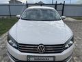 Volkswagen Passat 2014 года за 6 340 000 тг. в Уральск