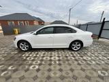 Volkswagen Passat 2014 годаfor6 340 000 тг. в Уральск – фото 3