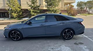 Hyundai Elantra 2021 года за 10 800 000 тг. в Алматы