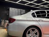 BMW 535 2015 года за 13 999 999 тг. в Алматы – фото 5