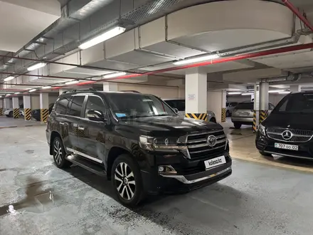 Toyota Land Cruiser 2019 года за 45 200 000 тг. в Алматы