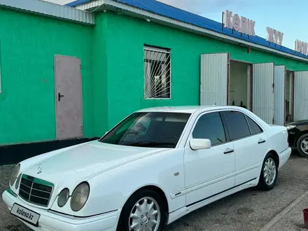 Mercedes-Benz E 280 1998 года за 3 300 000 тг. в Жосалы – фото 9